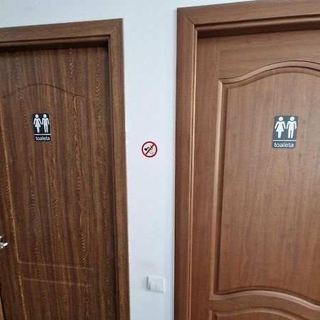 Hostel Andrei Ιάσιο Εξωτερικό φωτογραφία